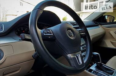 Седан Volkswagen CC / Passat CC 2013 в 
