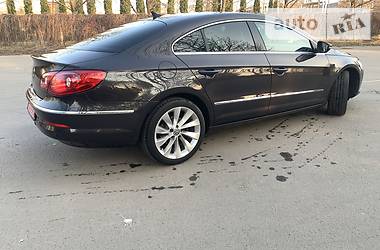 Седан Volkswagen CC / Passat CC 2009 в 