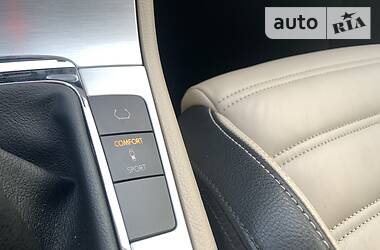 Седан Volkswagen CC / Passat CC 2009 в 
