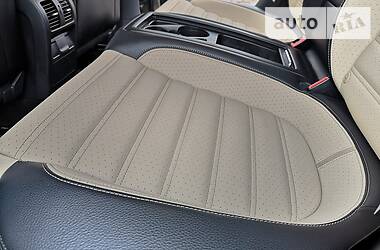 Седан Volkswagen CC / Passat CC 2011 в 
