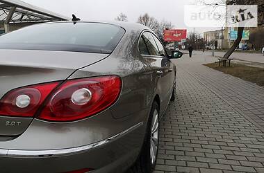 Седан Volkswagen CC / Passat CC 2011 в 