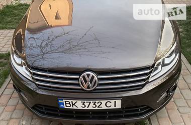 Седан Volkswagen CC / Passat CC 2013 в 