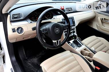 Седан Volkswagen CC / Passat CC 2016 в 