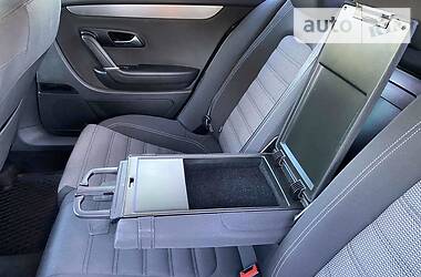 Купе Volkswagen CC / Passat CC 2011 в 