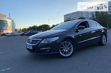 Купе Volkswagen CC / Passat CC 2011 в 