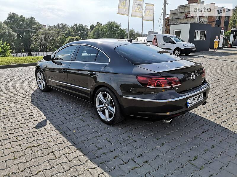 Седан Volkswagen CC / Passat CC 2012 в Черновцах