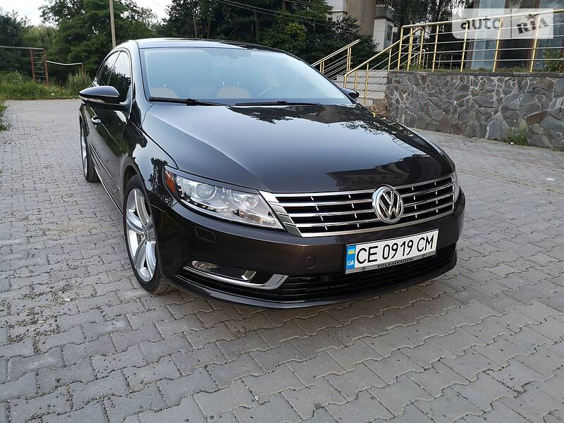 Седан Volkswagen CC / Passat CC 2012 в Черновцах