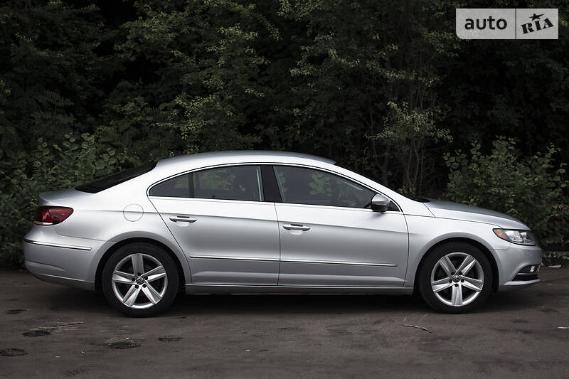 Седан Volkswagen CC / Passat CC 2013 в Дрогобичі