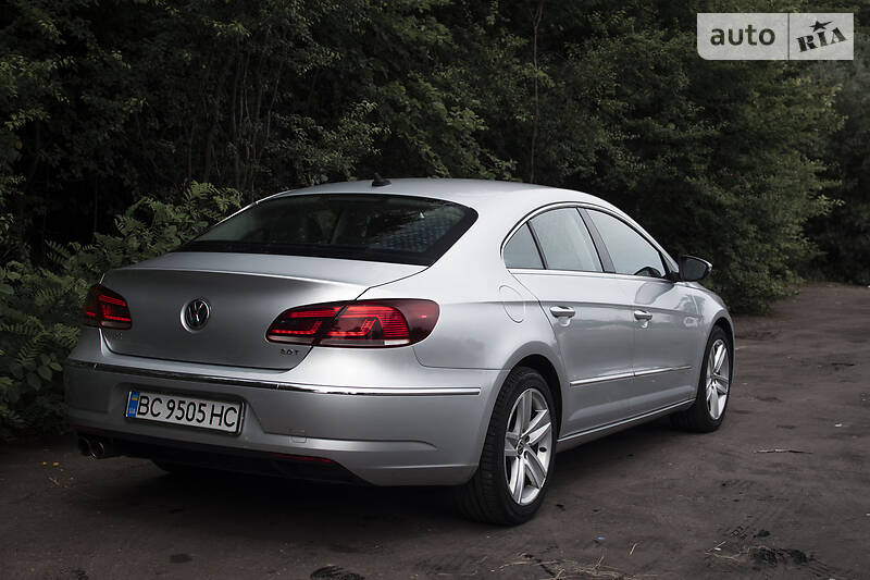 Седан Volkswagen CC / Passat CC 2013 в Дрогобичі