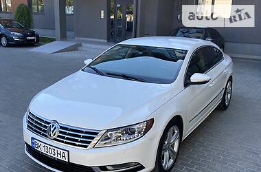 Седан Volkswagen CC / Passat CC 2012 в 