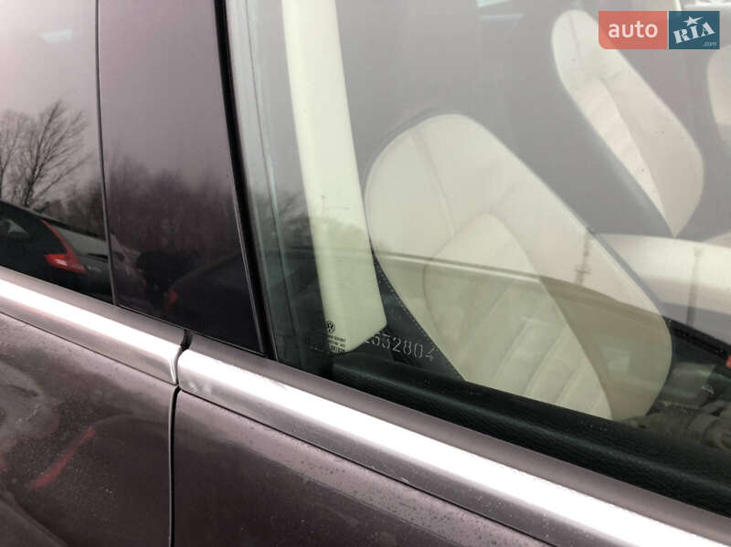 Седан Volkswagen CC / Passat CC 2008 в Черкасах фото 5 Седан Volkswagen CC / Passat CC 2008 в Черкасах