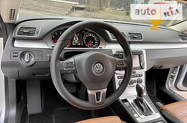 Седан Volkswagen CC / Passat CC 2012 в 