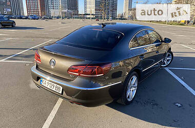 Седан Volkswagen CC / Passat CC 2012 в Киеве