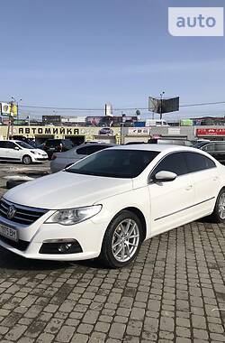 Седан Volkswagen CC / Passat CC 2011 в Чернівцях