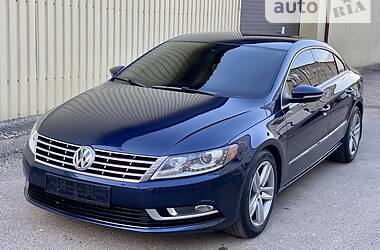 Седан Volkswagen CC / Passat CC 2013 в 