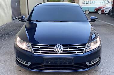 Седан Volkswagen CC / Passat CC 2013 в 