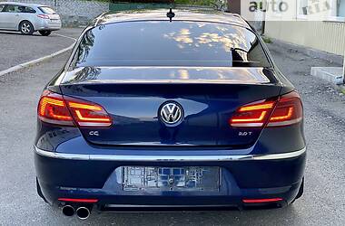 Седан Volkswagen CC / Passat CC 2013 в 