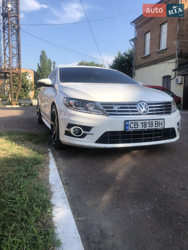 Седан Volkswagen CC / Passat CC 2012 в Ніжині