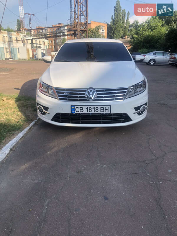 Седан Volkswagen CC / Passat CC 2012 в Ніжині