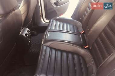 Купе Volkswagen CC / Passat CC 2009 в 