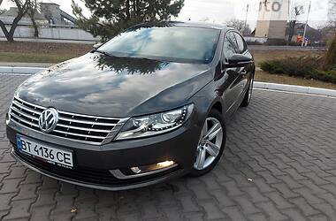 Седан Volkswagen CC / Passat CC 2013 в Києві