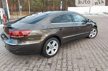 Седан Volkswagen CC / Passat CC 2013 в Киеве