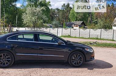 Седан Volkswagen CC / Passat CC 2010 в Чернигове