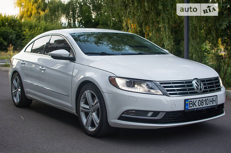 Седан Volkswagen CC / Passat CC 2012 в Сарнах