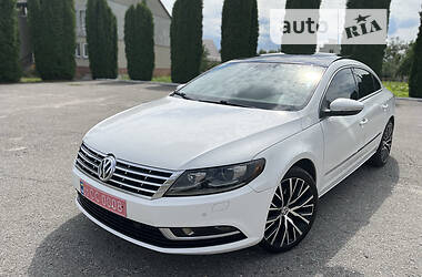 Седан Volkswagen CC / Passat CC 2013 в Дубні