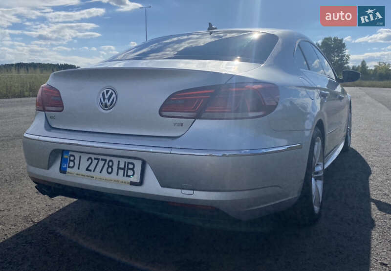 Седан Volkswagen CC / Passat CC 2015 в Полтаві