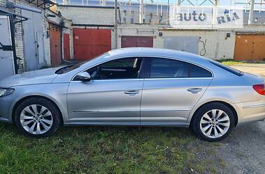 Купе Volkswagen CC / Passat CC 2010 в Львове