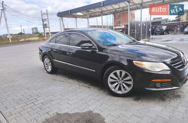 Седан Volkswagen CC / Passat CC 2009 в Львове