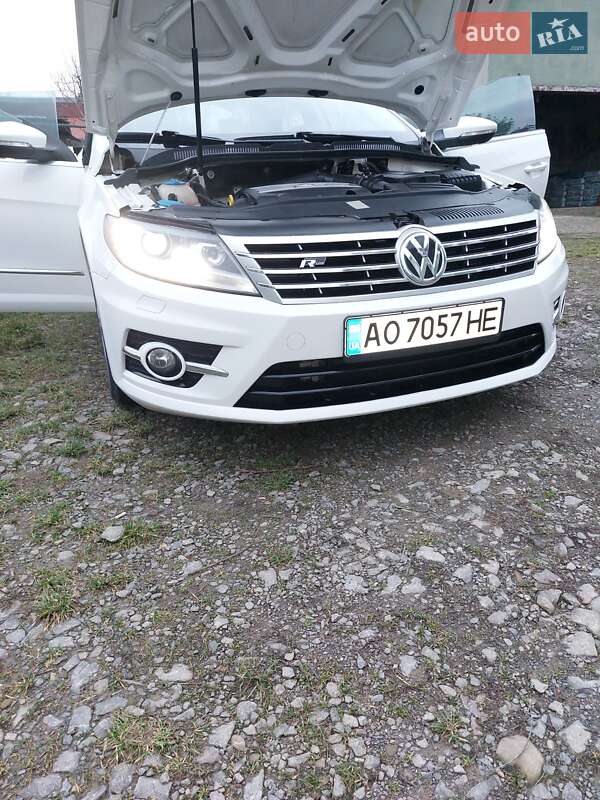 Купе Volkswagen CC / Passat CC 2013 в Ужгороді
