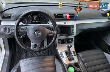 Купе Volkswagen CC / Passat CC 2010 в 