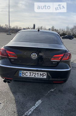 Купе Volkswagen CC / Passat CC 2013 в Львове