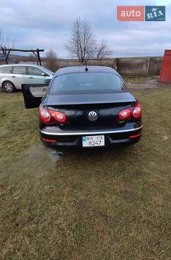 Купе Volkswagen CC / Passat CC 2011 в 