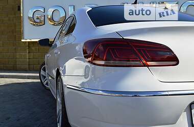 Седан Volkswagen CC / Passat CC 2013 в 