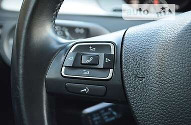 Седан Volkswagen CC / Passat CC 2013 в 