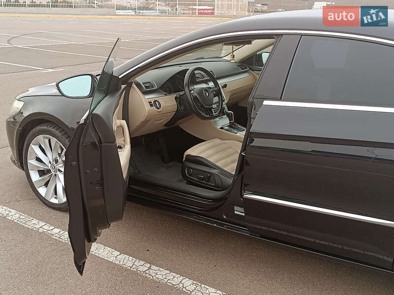 Купе Volkswagen CC / Passat CC 2011 в Одессе