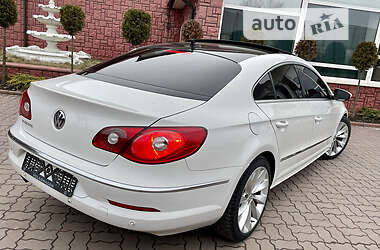 Купе Volkswagen CC / Passat CC 2010 в 