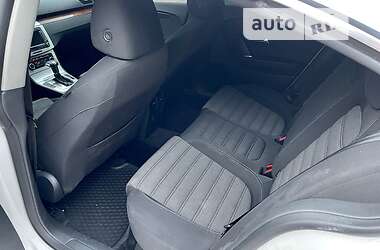 Купе Volkswagen CC / Passat CC 2010 в 