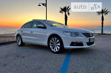 Купе Volkswagen CC / Passat CC 2011 в Днепре