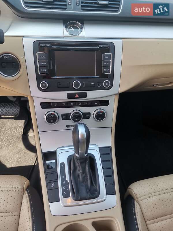 Купе Volkswagen CC / Passat CC 2014 в Ковеле