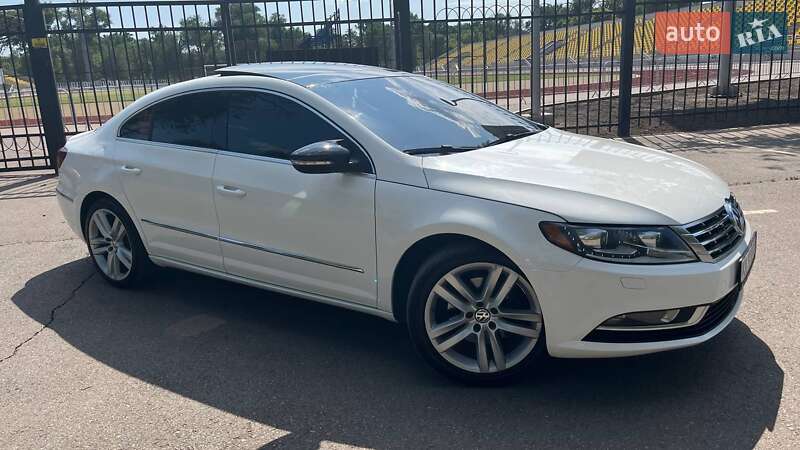 Купе Volkswagen CC / Passat CC 2013 в Кривом Роге