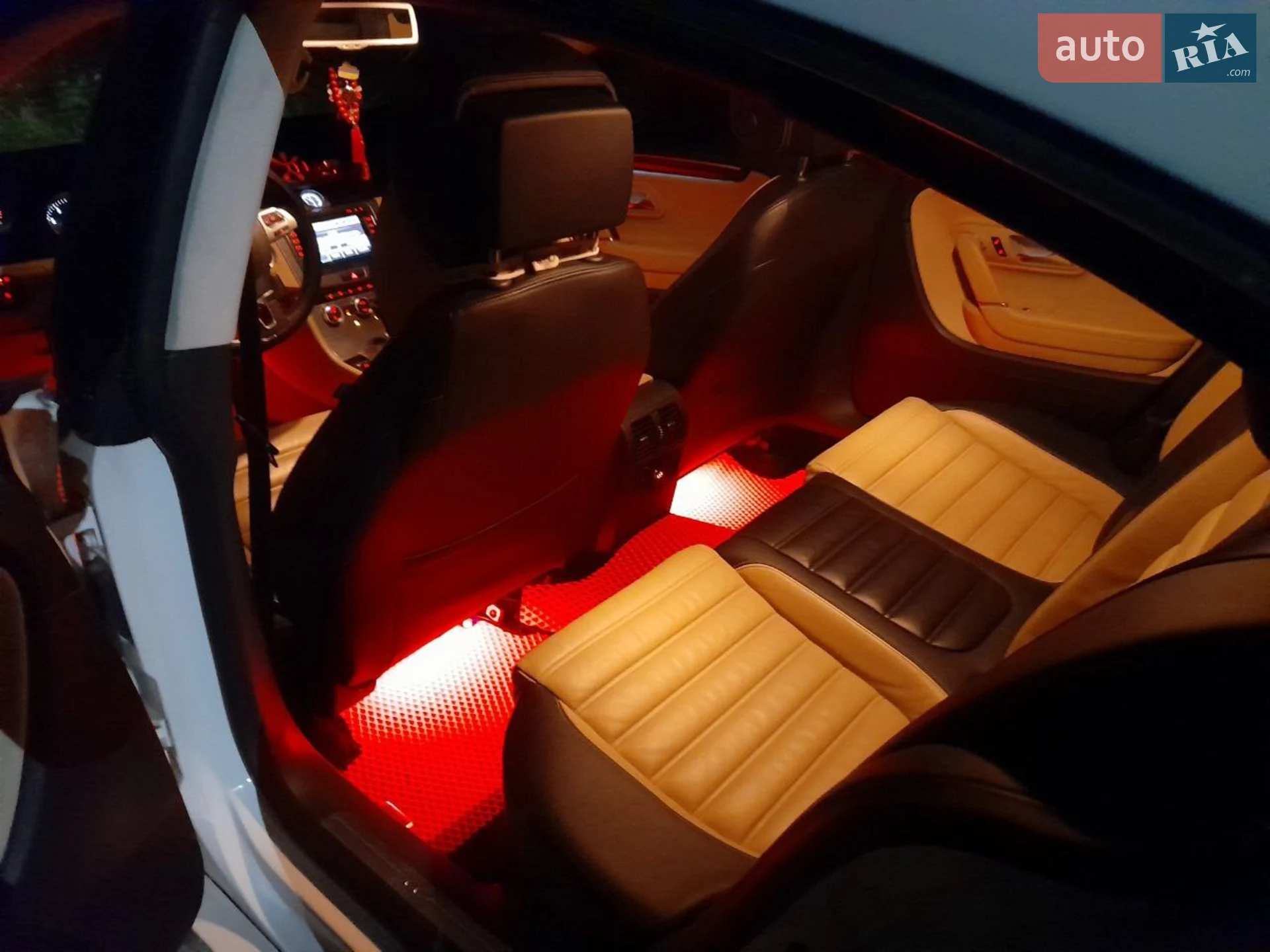 2013 Volkswagen Passat CC - мініатюра 44