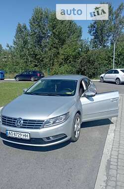 Купе Volkswagen CC / Passat CC 2012 в Ужгороді