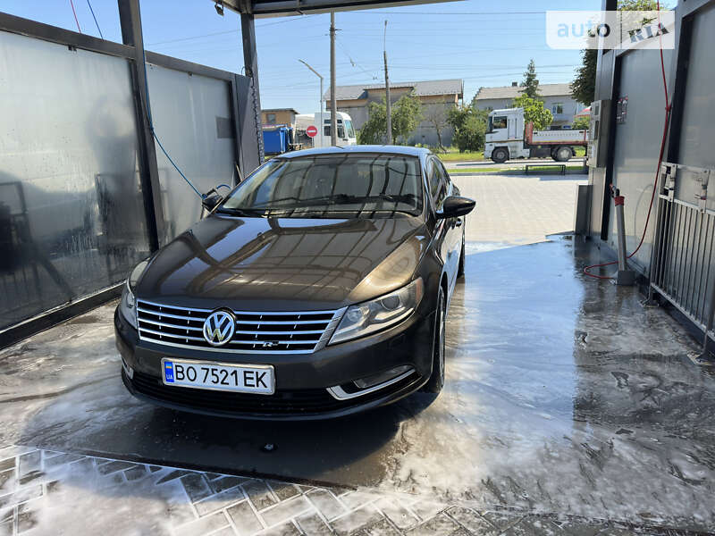 Купе Volkswagen CC / Passat CC 2015 в Івано-Франківську