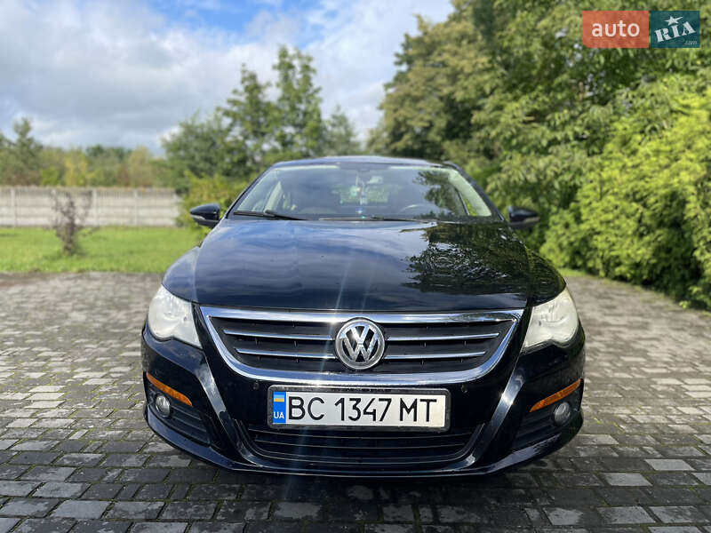Купе Volkswagen CC / Passat CC 2009 в Самборе