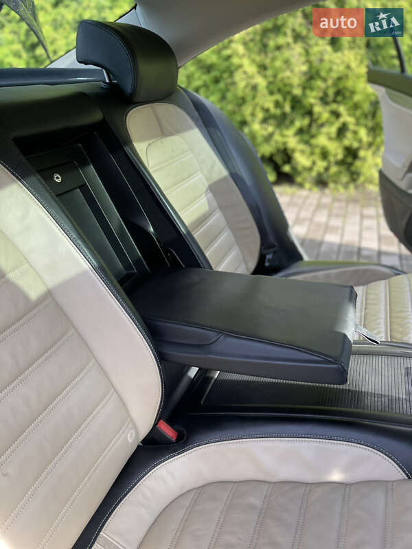 Купе Volkswagen CC / Passat CC 2009 в Самборе