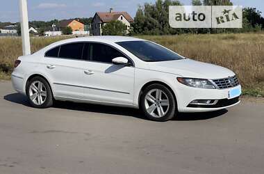 Купе Volkswagen CC / Passat CC 2015 в Киеве